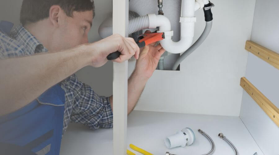 Professional emergency plumbing in Wever, IA